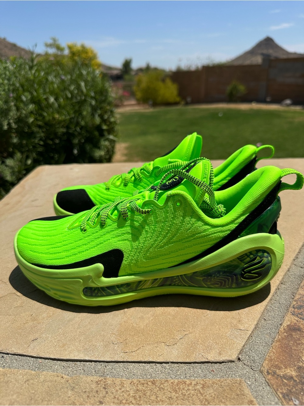 Under Armour Curry Flow 12 "Extraterrestrial" Basketball Shoes Men’s Size 8.5